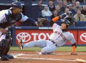 Shinjo slides home in win over San Diego Padres